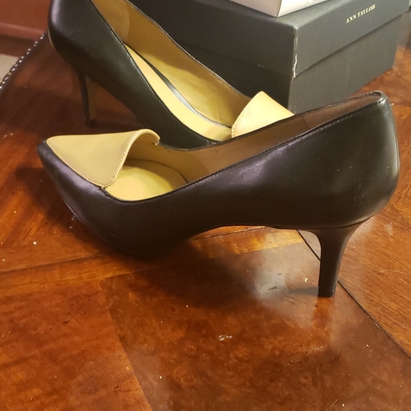 ANN taylor heels - Picture 1 of 4